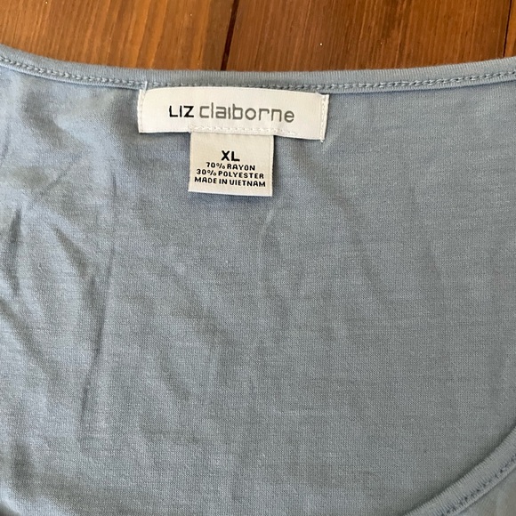 NWT LIZ CLAIBORNE Ruffled Tank - Picture 4 of 5